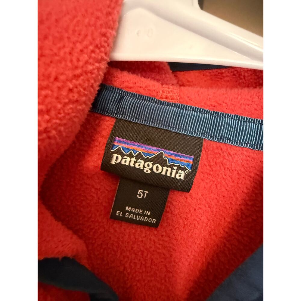 Patagonia Kids Synchilla Fleece Hooded Full Zip Jacket 5T Red Blue - Picture 3 of 4